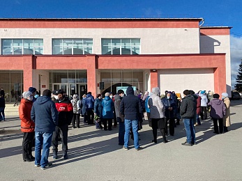 В Лесном началась подготовка к церемонии прощания с погибшими при пожаре на заводе - 62ИНФО В Лесном началась подготовка к церемонии прощания с погибшими при пожаре на заводе