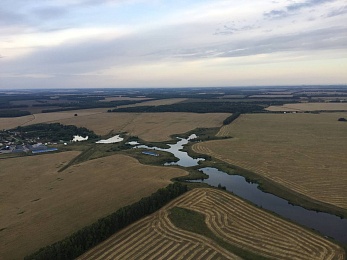 Фоторепортаж: пилоты «Неба России» пролетели на воздушных шарах над Рязанской областью - 62ИНФО Фоторепортаж: пилоты «Неба России» пролетели на воздушных шарах над Рязанской областью