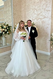 Лето любви: Рязанский ЗАГС показал фотосессии свадеб с июня по август