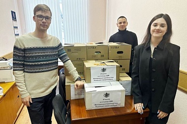 Рязанские депутаты собрали подарки для акции «Героям из столицы ВДВ» - 62ИНФО Рязанские депутаты собрали подарки для акции «Героям из столицы ВДВ»