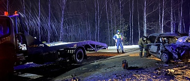 Чуваш влетел на легковушке в стоящий эвакуатор в Клепиковском районе