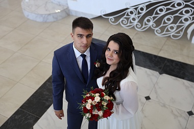 Осенняя любовь: Рязанский ЗАГС показал фото свадеб сентября