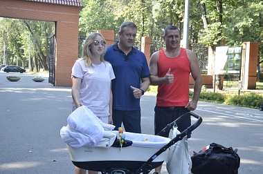 Известный дизайнер Артемий Лебедев и Николай Любимов осмотрели Лесопарк и Торговый городок - 62ИНФО Известный дизайнер Артемий Лебедев и Николай Любимов осмотрели Лесопарк и Торговый городок