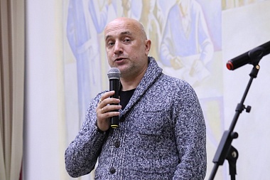 Захар Прилепин встретился с рязанскими читателями - 62ИНФО Захар Прилепин встретился с рязанскими читателями