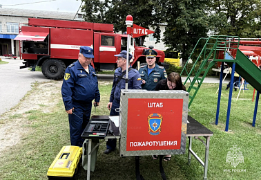 Перед 1 сентября в рязанских школах проходят пожарные учения