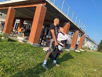 Отдых для отчаянных в Рязани: впечатления от первого прыжка с парашютом