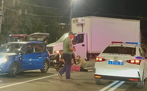 На площади Ленина в Рязани сбили человека На площади Ленина в Рязани сбили человека