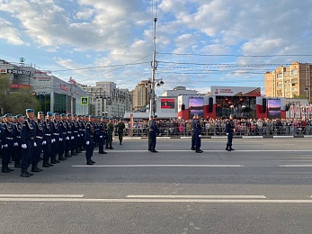 В Рязани встретили с парада Победы в Москве курсантов училища ВДВ
