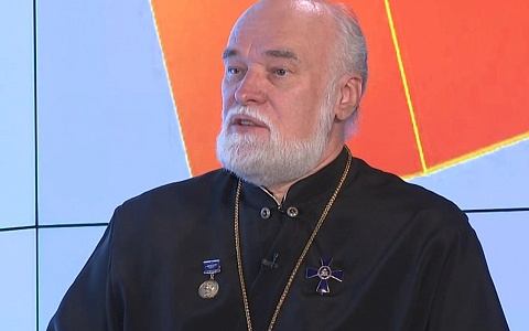 Протоиерей Новопашин рассказал о вербовке сатанистов* через соцсети
