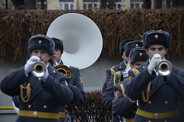 В Рязани открыли памятник погибшим росгвардейцам и их предшественникам - 62ИНФО В Рязани открыли памятник погибшим росгвардейцам и их предшественникам