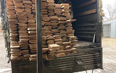 25 кубометров пиломатериалов из Кадома отправили в зону СВО