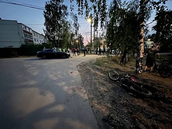 Подросток на мопеде пострадал при столкновении с Mazda под Рязанью