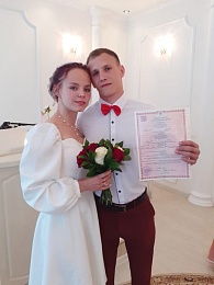 Рязанский ЗАГС показал фото свадеб осени-2023