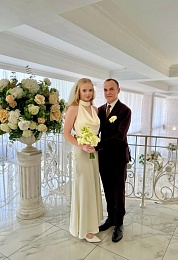 Лето любви: Рязанский ЗАГС показал фотосессии свадеб с июня по август