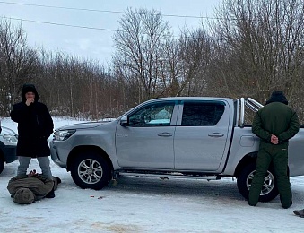 Добивали косулю аккумулятором: в Рязанской области задержали двоих браконьеров