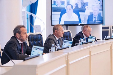 Аркадий Фомин: В 2025 году в полном объеме были обеспечены все социальные обязательства перед жителями области