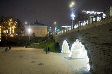 В Рязани включают праздничную иллюминацию