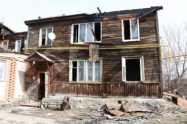 В Рязани провели встречу с пострадавшими жителя дома на Лесопарковой