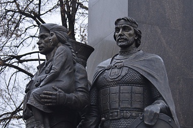 В Рязани открыли памятник погибшим росгвардейцам и их предшественникам - 62ИНФО В Рязани открыли памятник погибшим росгвардейцам и их предшественникам