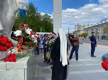 В Рязани День Победы отмечают в Кремлевском сквере и на площади Победы - 62ИНФО В Рязани День Победы отмечают в Кремлевском сквере и на площади Победы
