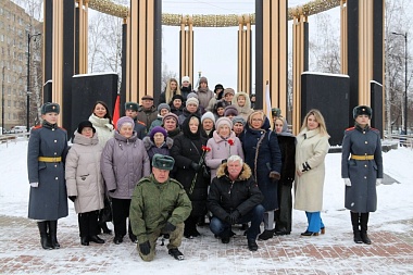 В Рязани в преддверии Дня матери прошёл памятный митинг у мемориала погибших в локальных войнах