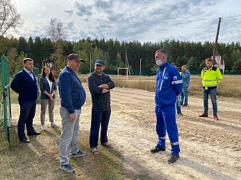 В рязанском селе дорогу к школе построили за два дня - 62ИНФО В рязанском селе дорогу к школе построили за два дня