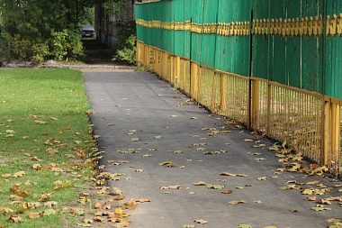 В Рязани завершили ремонт на улице Лизы Чайкиной у детского сада