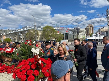 В Рязани День Победы отмечают в Кремлевском сквере и на площади Победы - 62ИНФО В Рязани День Победы отмечают в Кремлевском сквере и на площади Победы