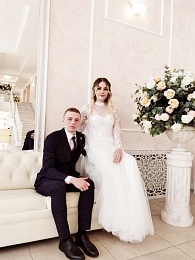 Рязанский ЗАГС показал фото свадеб марта 2024 года