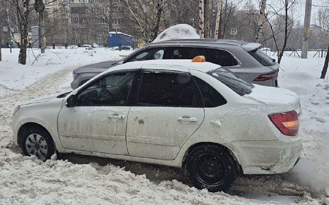 На улице Зубковой водитель Lada сбил 69-летнюю пенсионерку
