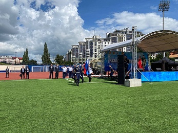 В Рязани День ВДВ отметили показательными выступлениями десантников и прыжками с парашютом