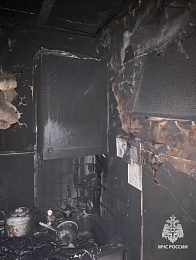 Неисправный холодильник стал причиной пожара в квартире на улице Бирюзова 