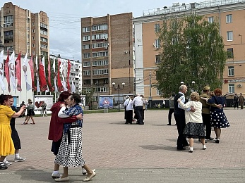 Как в мае 1945-го: Рязань танцует танцы Победы