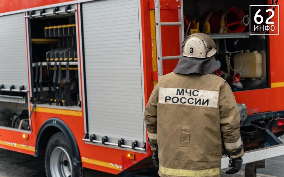 Следком начал проверку из-за гибели женщины в пожаре в Рязани - 62ИНФО Следком начал проверку из-за гибели женщины в пожаре в Рязани - 62ИНФО