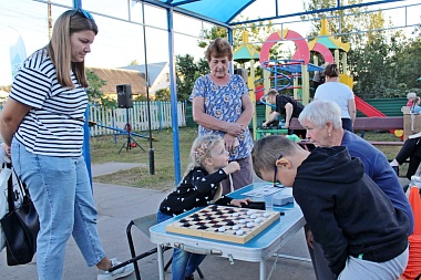 В Рязани на улице Пойменной открыли новую спортплощадку