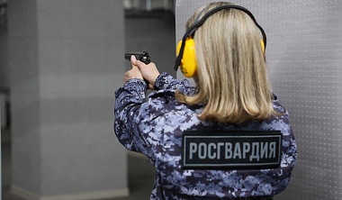 Рязанские женщины-росгвардейцы приняли участие в чемпионате по стрельбе 