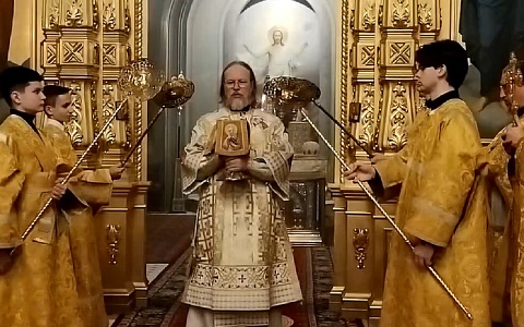 Рязанские верующие встретили Новый год в храме