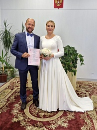 Рязанский ЗАГС показал фото свадеб сентября-2024