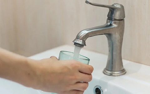 Жители Спасска провели весь день без воды
