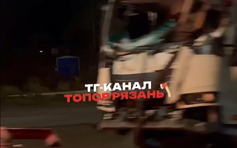 Под Рязанью грузовик попал в ДТП