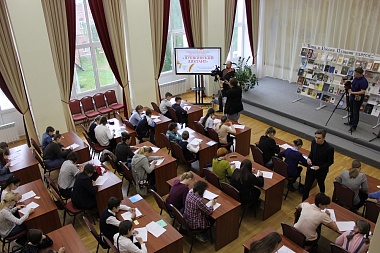 Рязанцы написали «Пушкинский диктант» - 62ИНФО Рязанцы написали «Пушкинский диктант»
