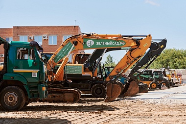 Строительный автопарк ГК «Зелёный сад» в Рязани превысил 400 спецмашин