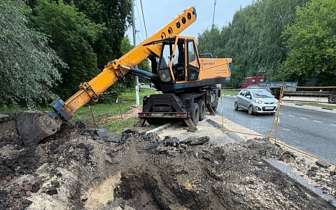 В Рязани начали менять участок изношенного трубопровода