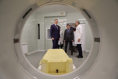 Малков анонсировал закупку нового оборудования для лечения почек в больнице №11 