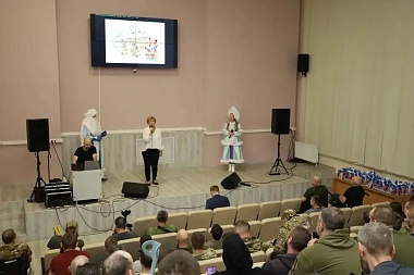 Денис Боков пожелал раненым бойцам скорейшего выздоровления в новом году