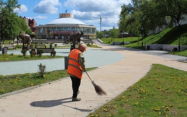 В Рязани коммунальщики выключили фонтаны ради уборки