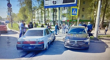 В Горроще 17-летний рязанец без прав на ВАЗ-2110 врезался в Volkswagen Polo