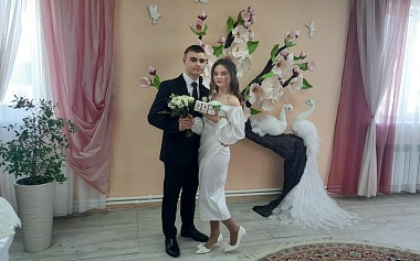 Рязанский ЗАГС показал фото свадеб марта 2024 года