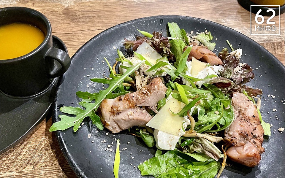 Эксперт назвала красное мясо обязательным продуктом для женщин - 62ИНФО