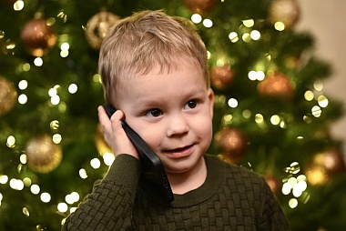 В России заработала горячая линия Деда Мороза и его помощников